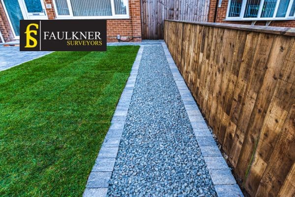 Can my Neighbour attach a fence to my wall? 3 Property Boundaries and the Basics of Land Boundaries South-Benfleet